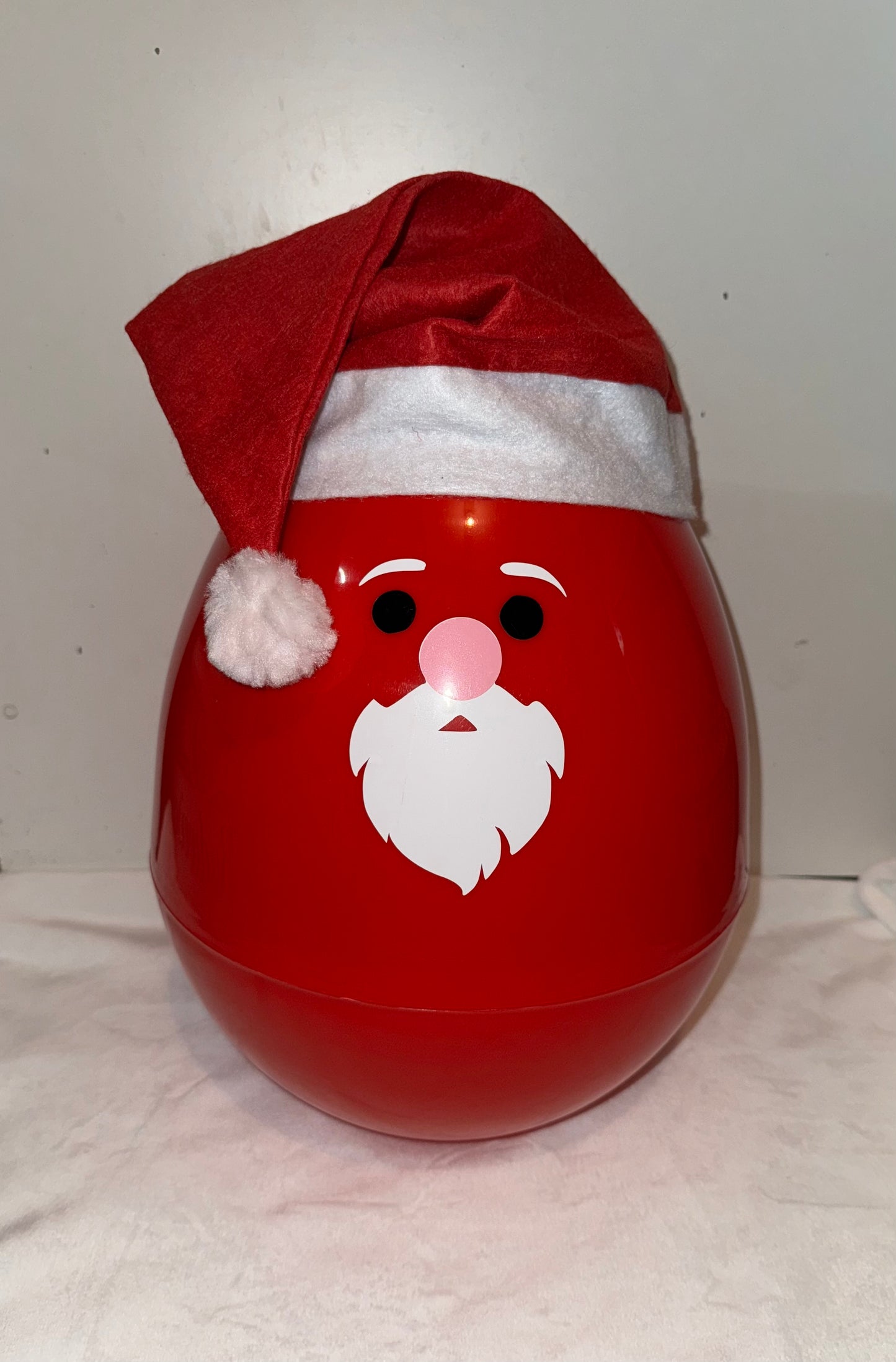 Santa jumbo egg